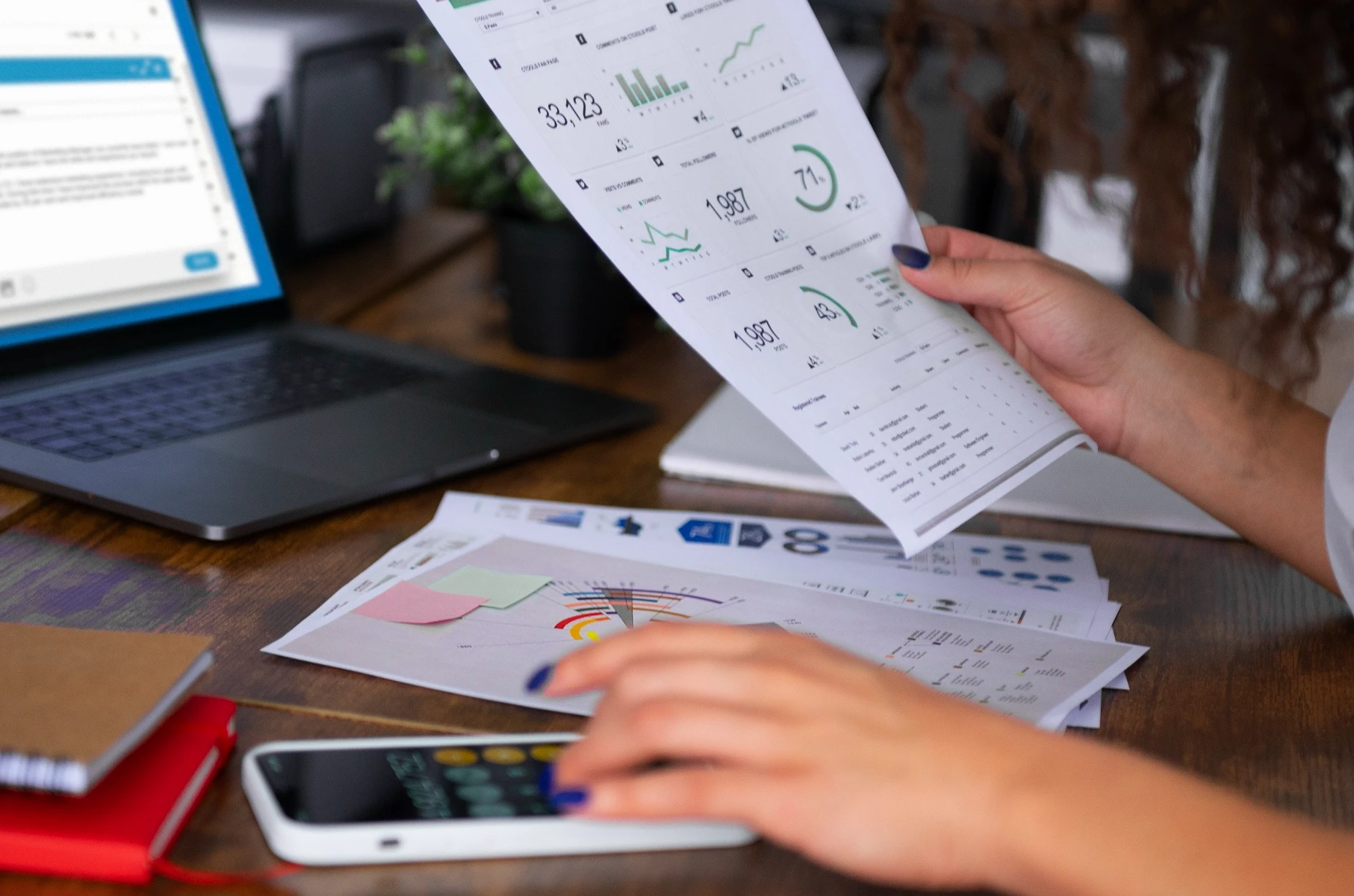 What Should a Digital Marketing Agency Report Each Month?